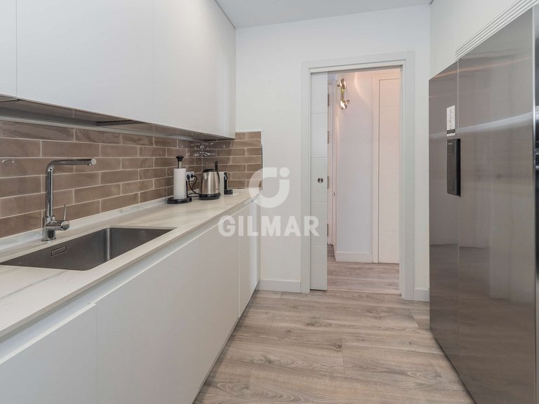Apartment for Sale in Madrid, Madrid 16