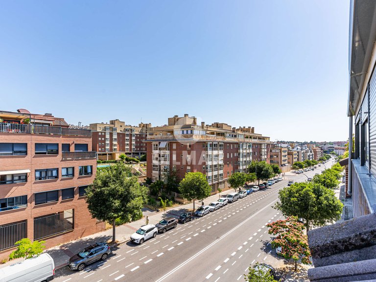 Penthouse for Sale in Madrid, Madrid 29