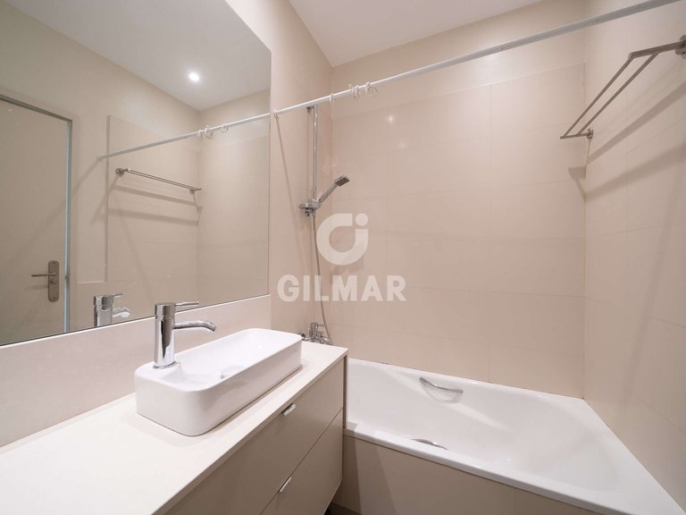 Apartment for Rent in Madrid, Madrid 26