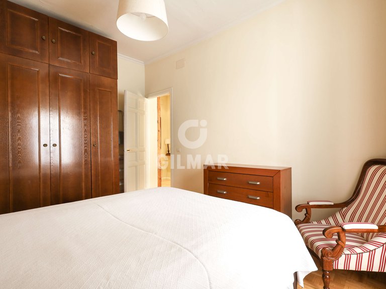 Apartment for Sale in Madrid, Madrid 18