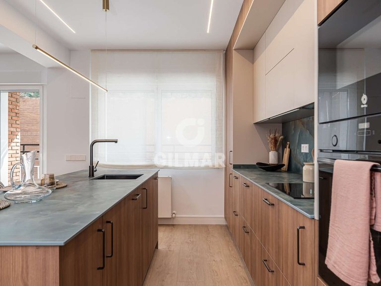 Apartment for Sale in Madrid, Madrid 8