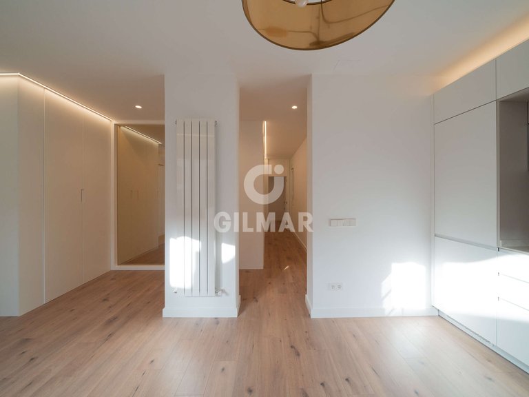 Apartment for Rent in Madrid, Madrid 11