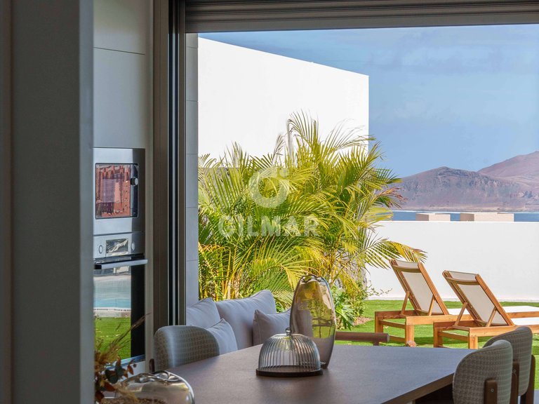 Town House for Sale in Las Palmas De Gran Canaria, Las Palmas 2