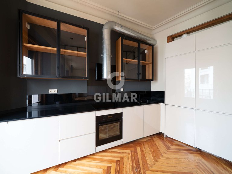 Apartment for Sale in Madrid, Madrid 11