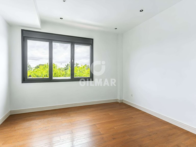 Apartment for Sale in Madrid, Madrid 19
