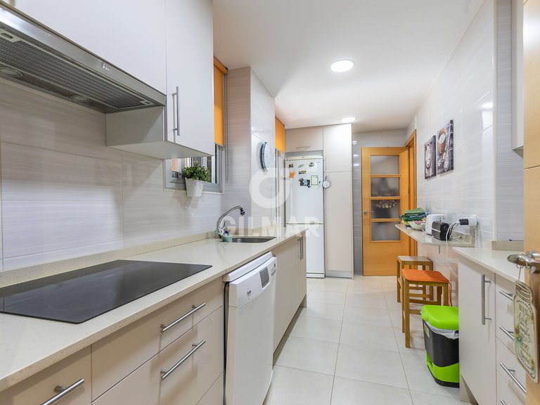 Apartment for Sale in Madrid, Madrid 9