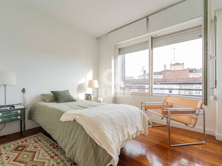 Apartment for Sale in Madrid, Madrid 17