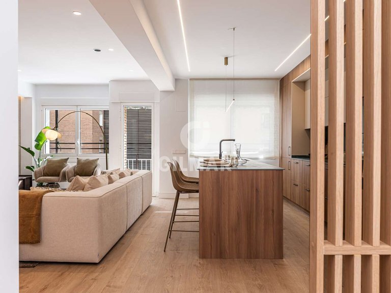 Apartment for Sale in Madrid, Madrid 5