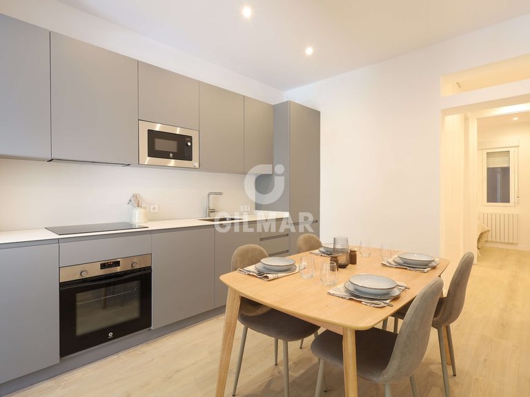 Apartment for Sale in Madrid, Madrid 6