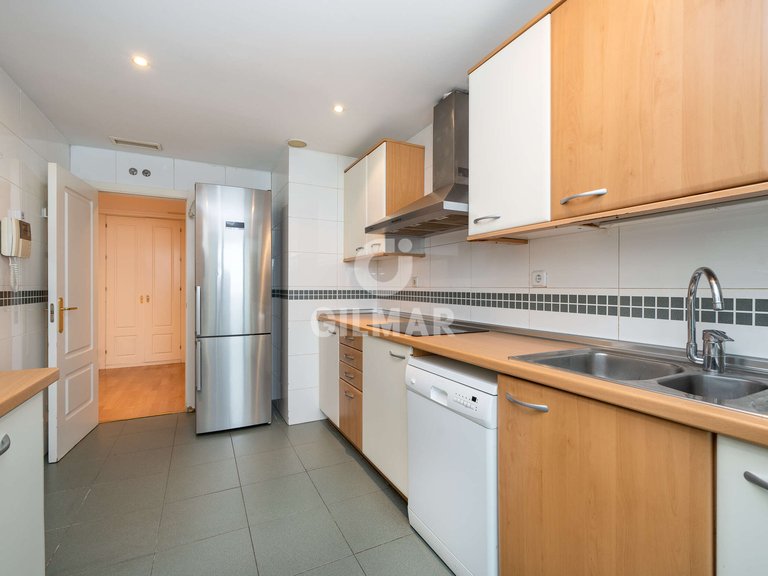 Apartment for Sale in Madrid, Madrid 19