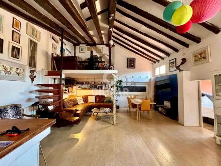 Apartment for Sale in Madrid, Madrid 5