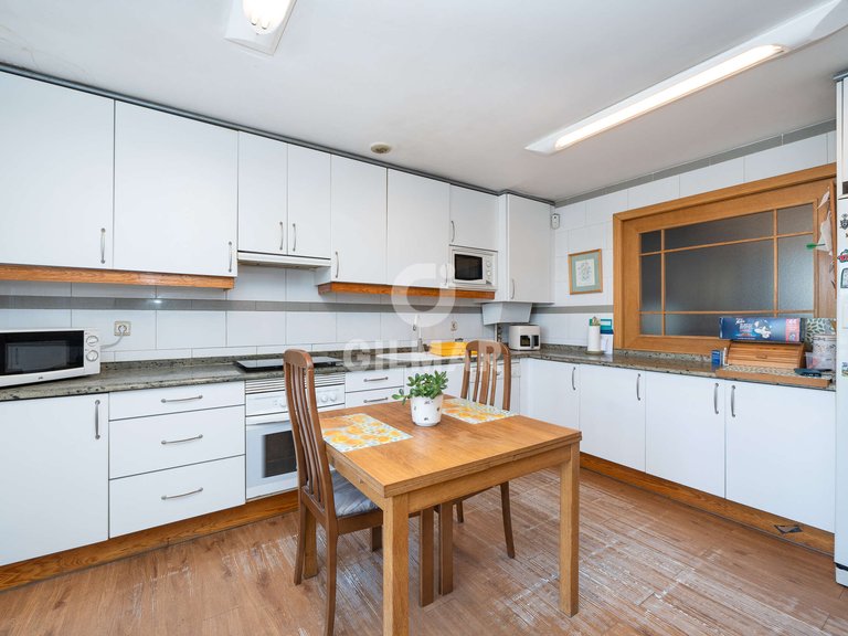 Town House for Sale in Madrid, Madrid 32