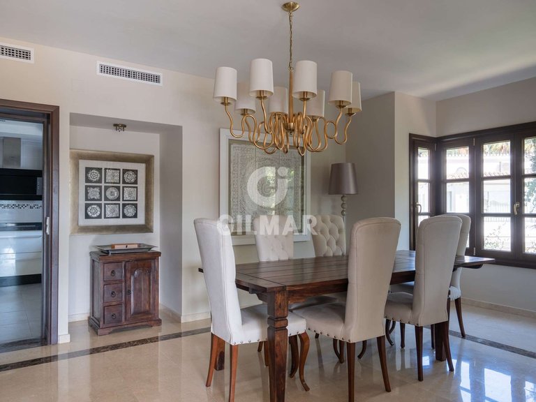 Villa for Sale in Marbella, Malaga 8