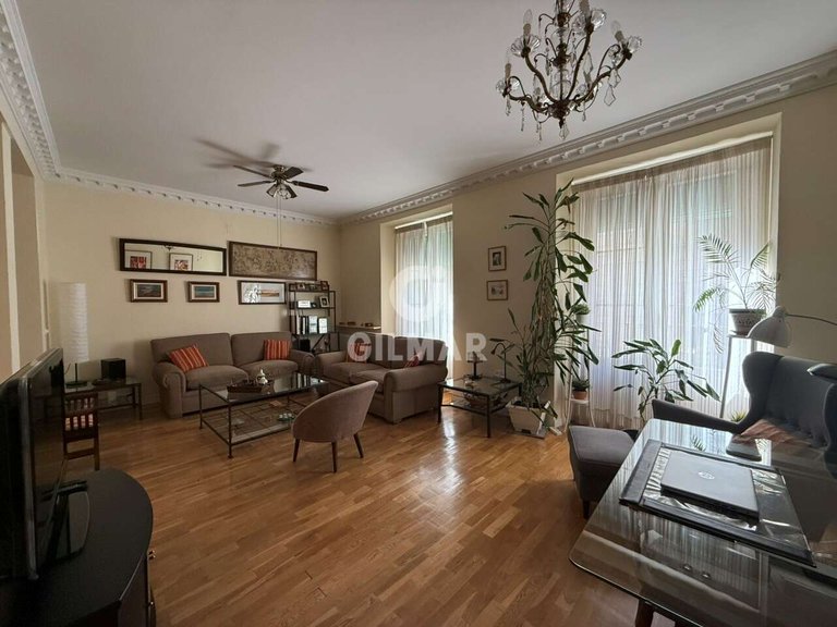 Apartment for Sale in Madrid, Madrid 11