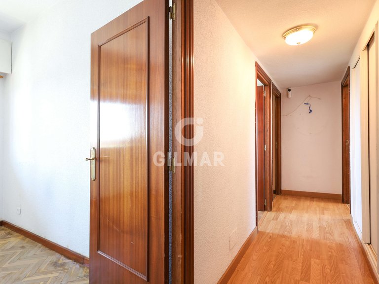 Apartment for Sale in Madrid, Madrid 15