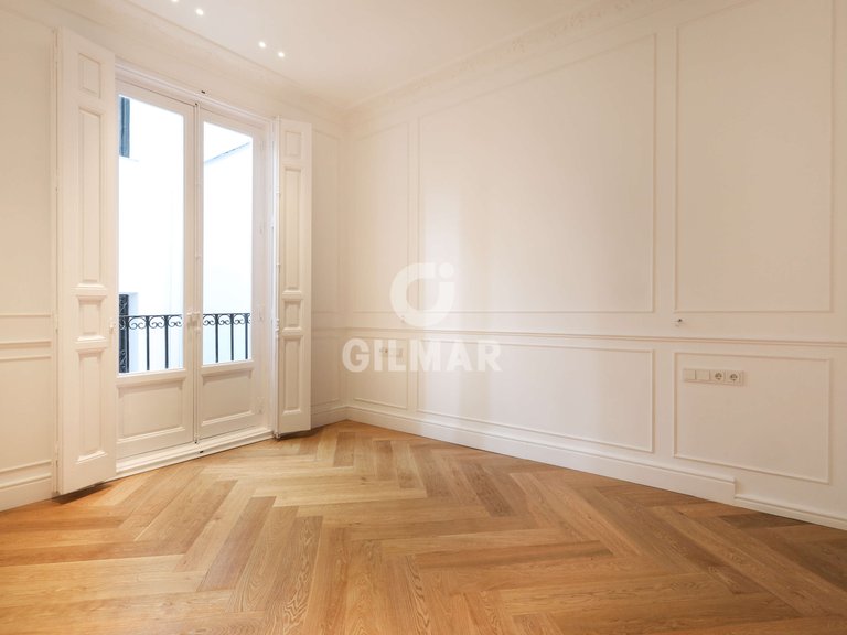 Apartment for Sale in Madrid, Madrid 14