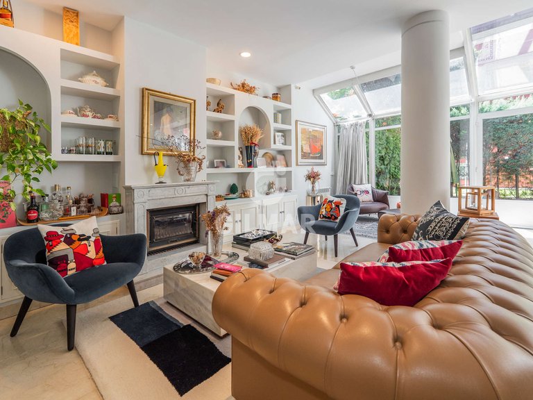 Town House for Sale in Madrid, Madrid 5