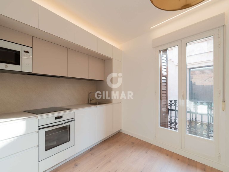 Apartment for Rent in Madrid, Madrid 5