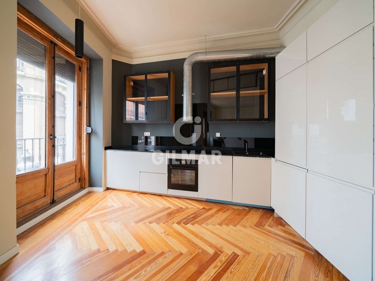 Apartment for Sale in Madrid, Madrid 10
