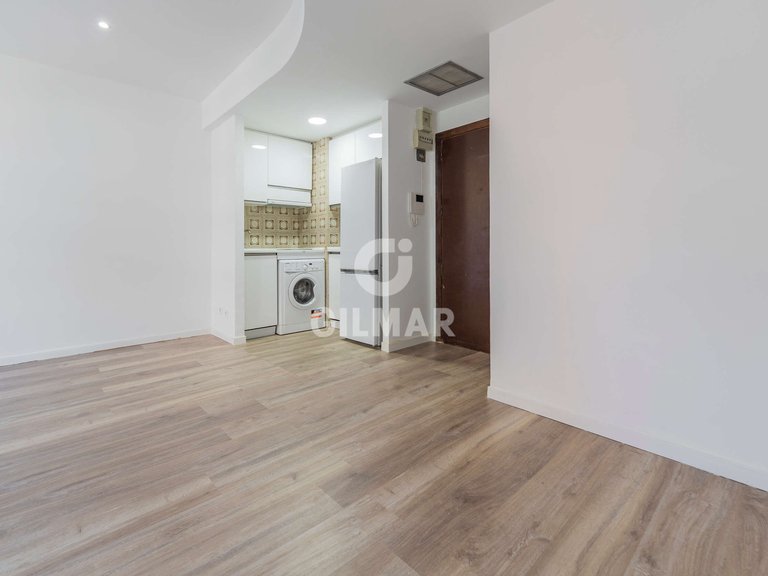 Apartment for Rent in Madrid, Madrid 17