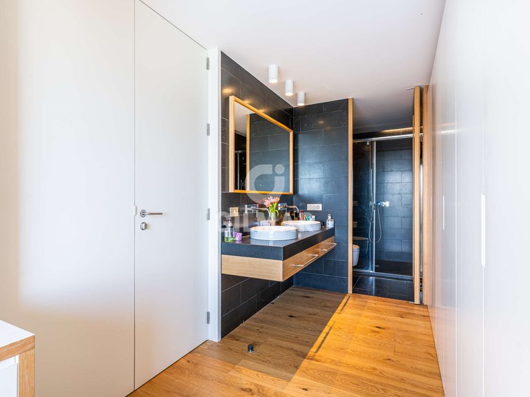 Apartment for Sale in Madrid, Madrid 42