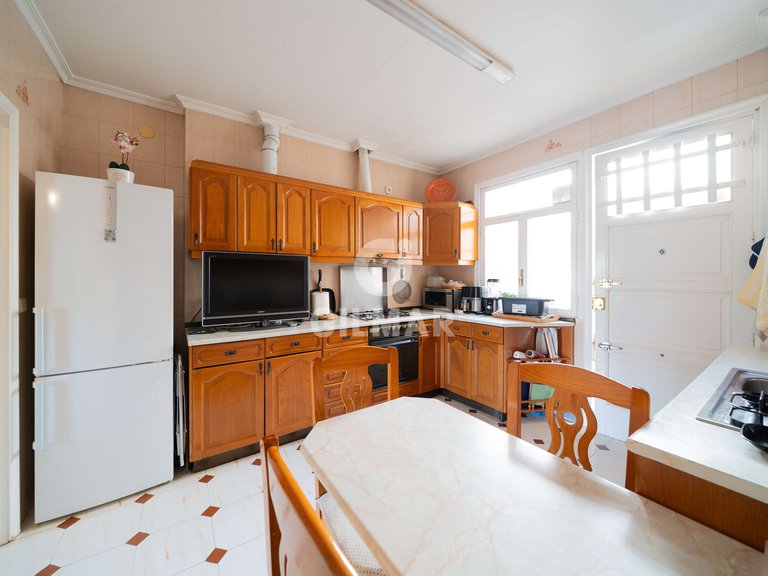 Apartment for Sale in Madrid, Madrid 27