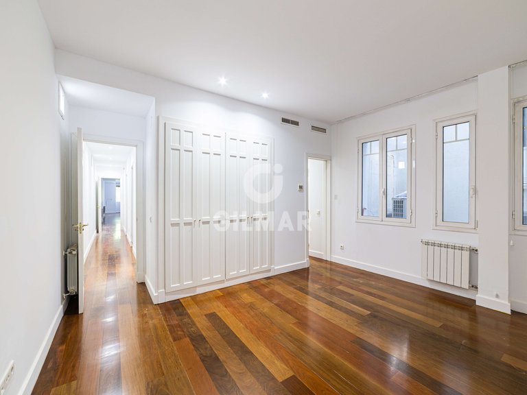 Apartment for Rent in Madrid, Madrid 22