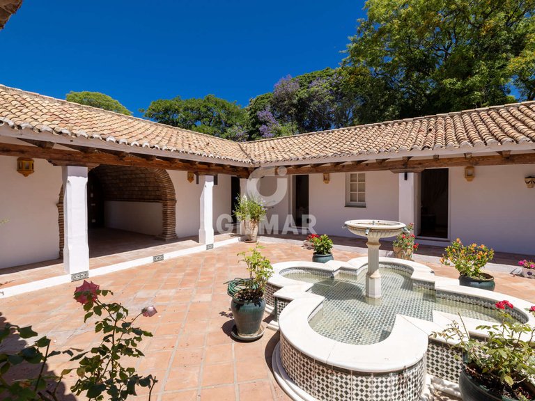 Villa for Sale in MÁlaga, Malaga 46