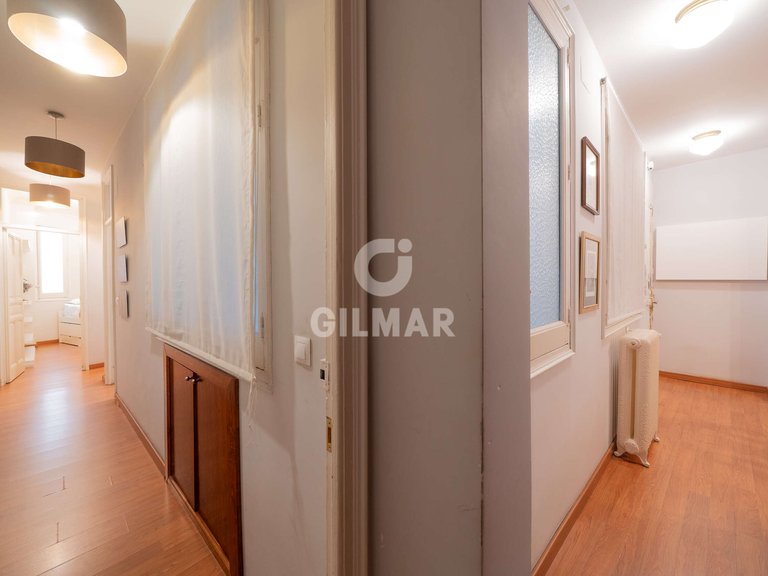Apartment for Sale in Madrid, Madrid 8