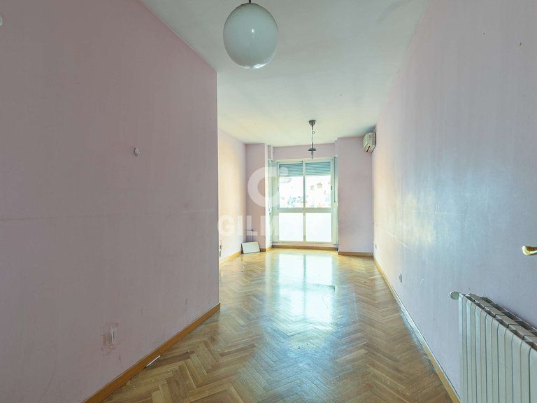 Apartment for Sale in Madrid, Madrid 2