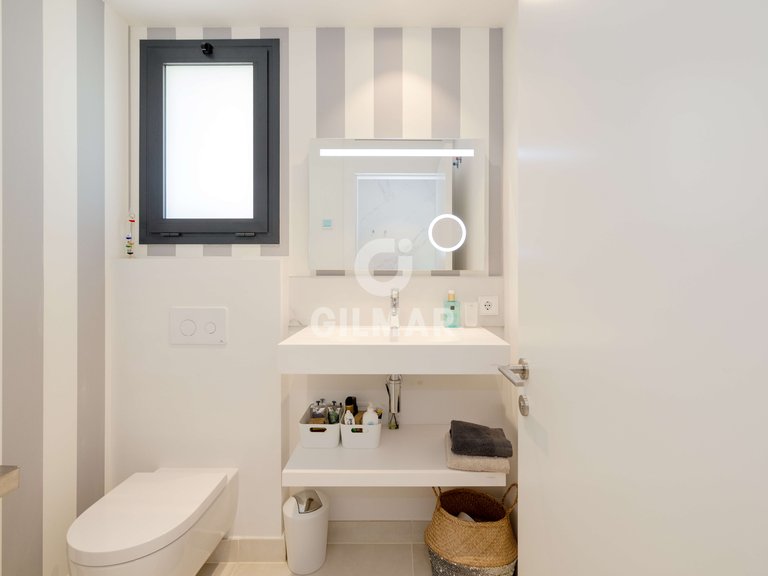 Apartment for Sale in Fuengirola, Malaga 44