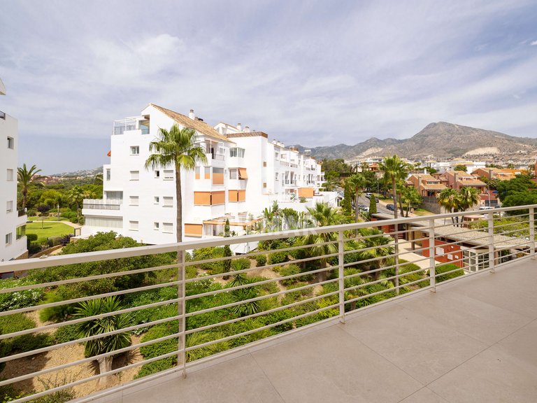 Town House for Sale in BenalmÁdena, Malaga 44