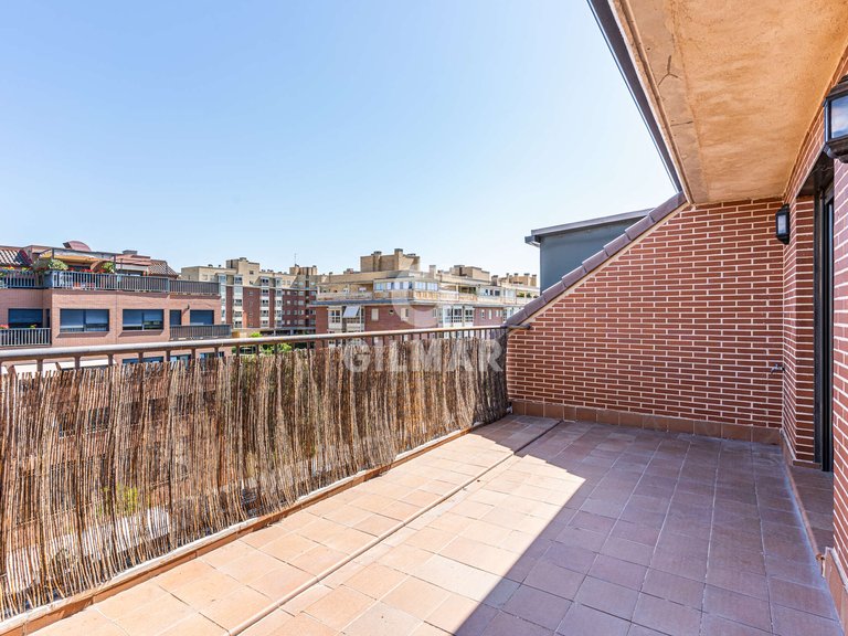 Penthouse for Sale in Madrid, Madrid 25