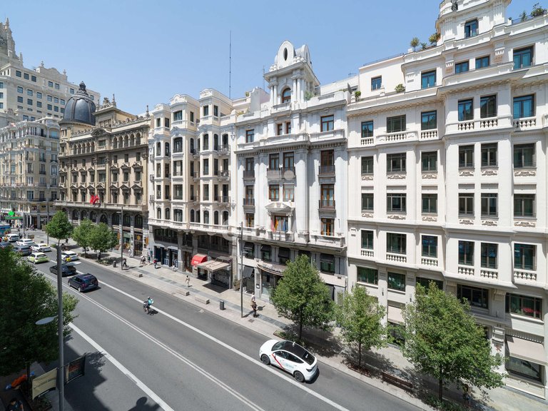 Apartment for Sale in Madrid, Madrid 41