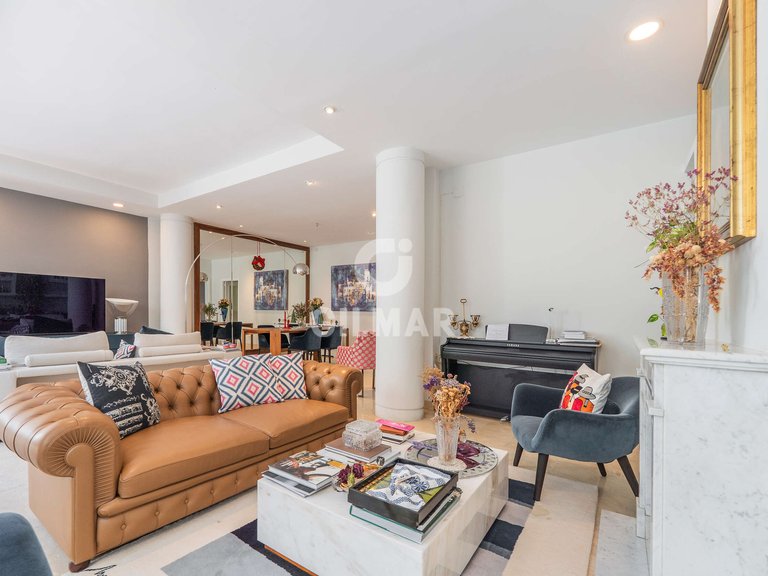 Town House for Sale in Madrid, Madrid 2
