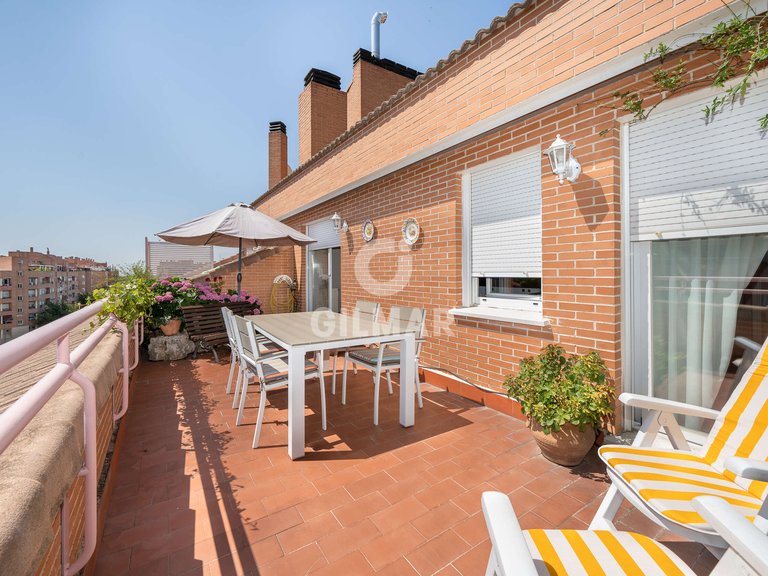 Penthouse for Sale in Madrid, Madrid 1