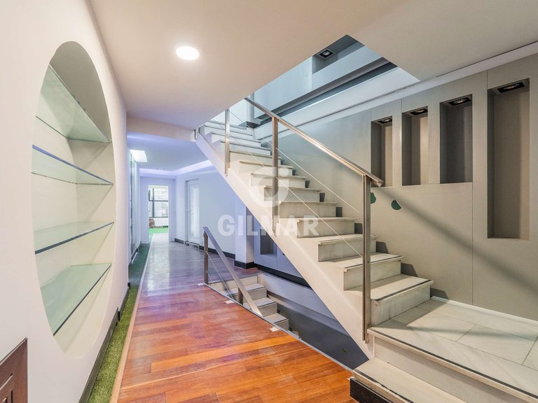 Town House for Sale in Madrid, Madrid 13