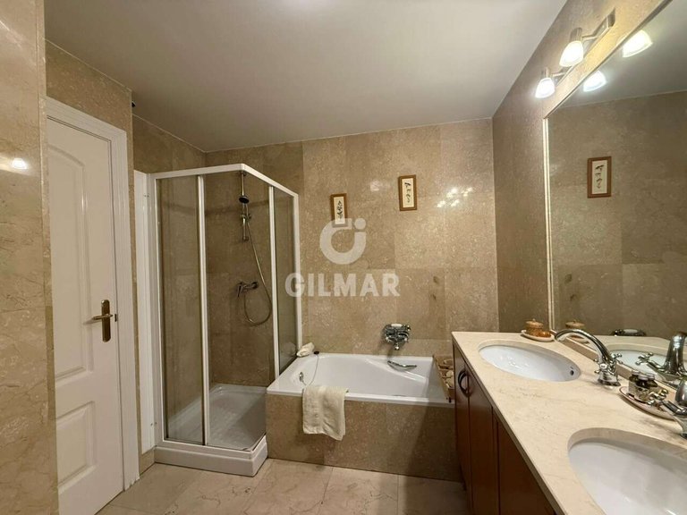 Apartment for Sale in Madrid, Madrid 7