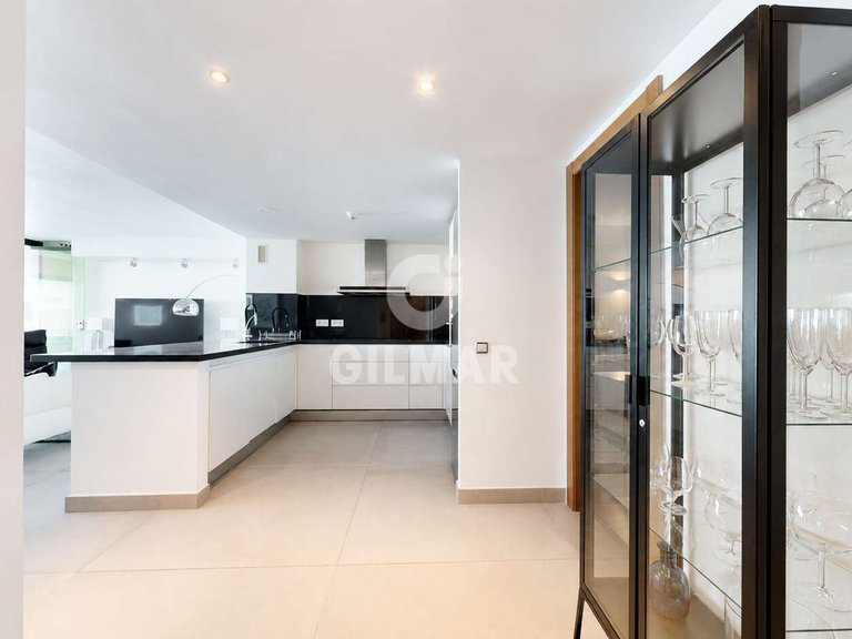 Penthouse for Sale in BenalmÁdena, Malaga 10