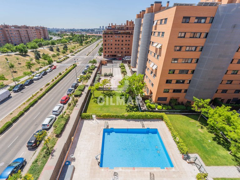 Apartment for Sale in Madrid, Madrid 27