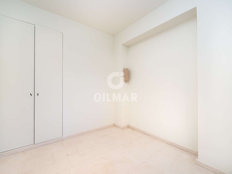 Apartment for Sale in Madrid, Madrid 11