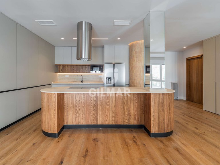 Apartment for Sale in Madrid, Madrid 4