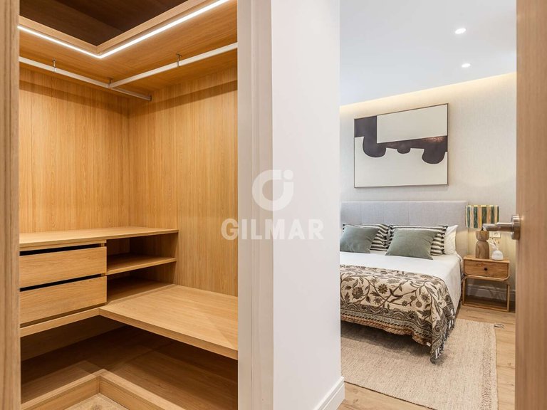 Apartment for Sale in Madrid, Madrid 21
