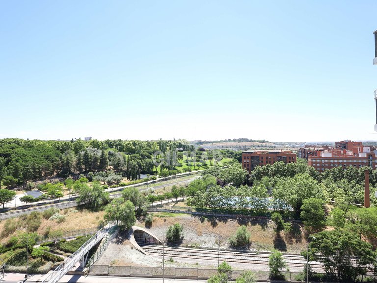 Apartment for Sale in Madrid, Madrid 31
