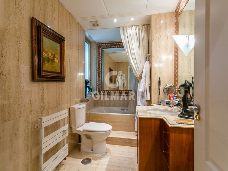 Apartment for Sale in Madrid, Madrid 32