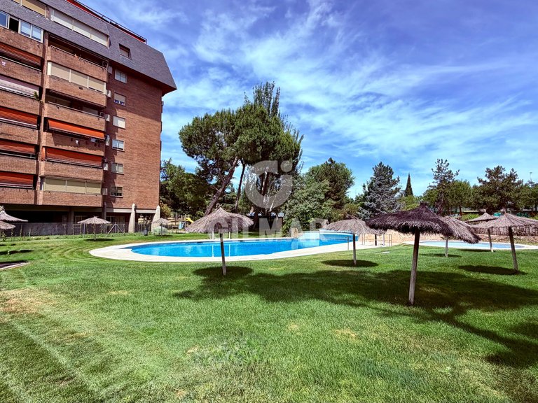 Apartment for Rent in Madrid, Madrid 27