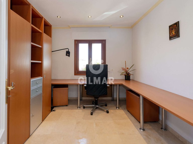 Villa for Sale in Estepona, Malaga 43