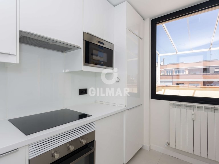 Apartment for Rent in Madrid, Madrid 22
