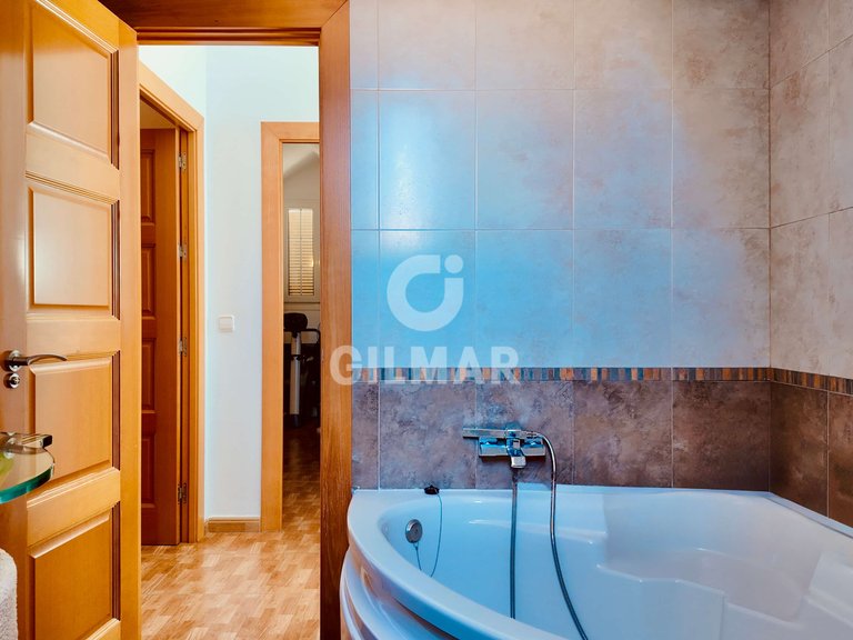 Town House for Sale in Fuengirola, Malaga 15