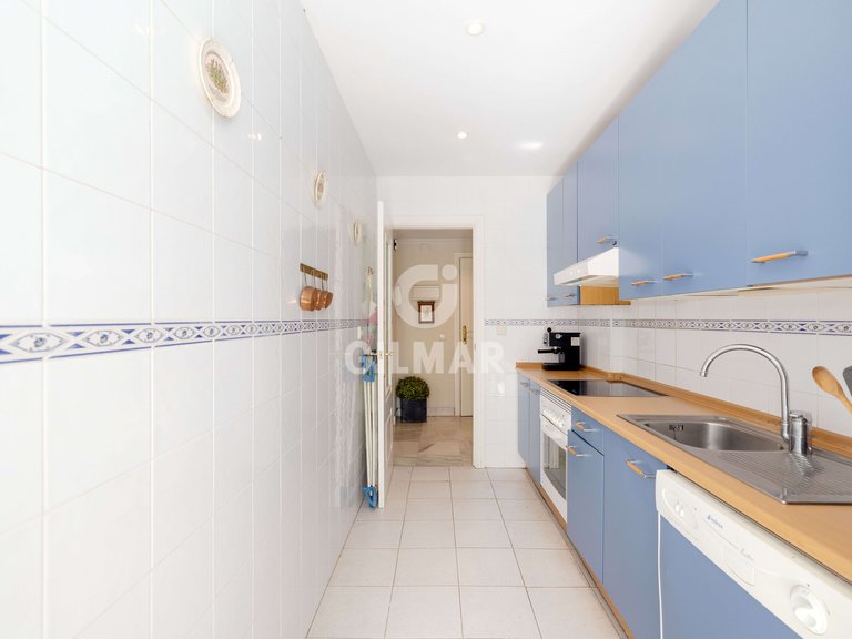 Apartment for Sale in Marbella, Malaga 16